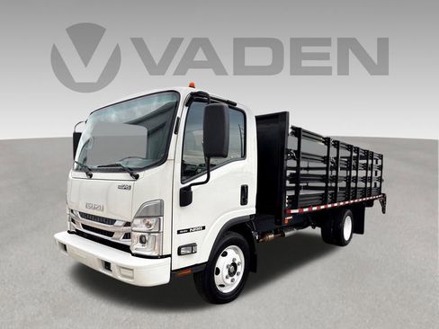 Used 2024 Isuzu NQR RWD image 3