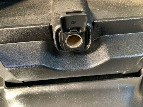 Used 2017 Ford F150 XL w/ Equipment Group 101A Mid image 17