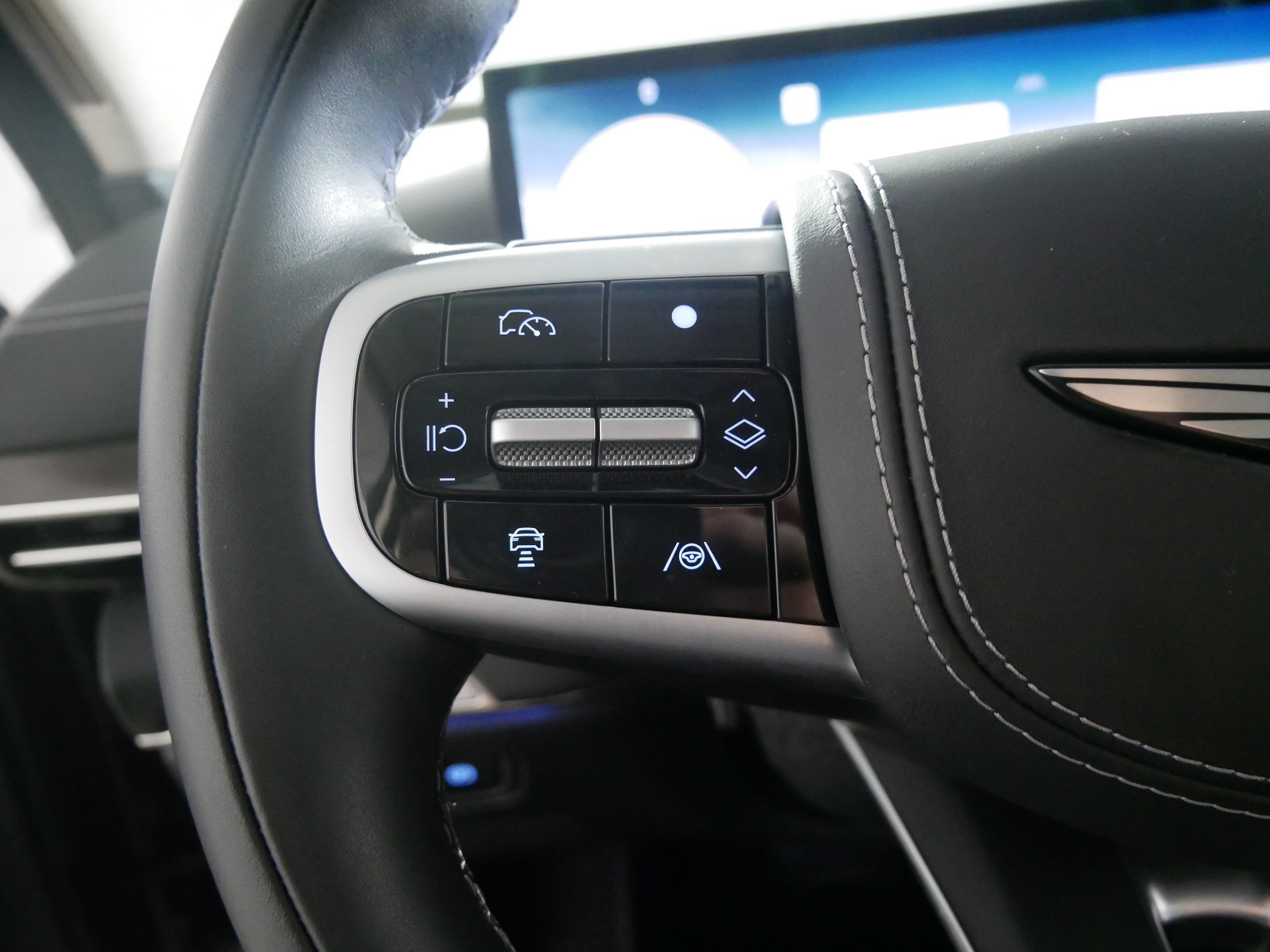 Certified 2025 Genesis GV80 3.5T Prestige AWD/4WD image 27