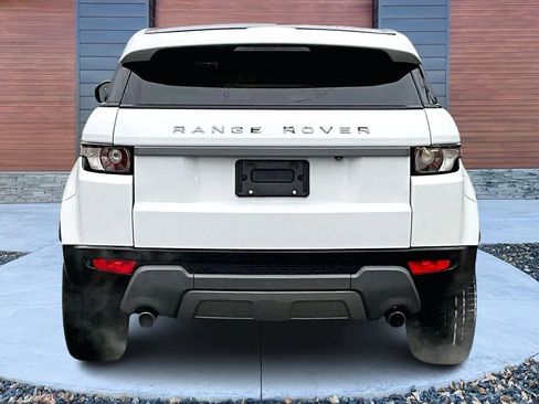 Used 2013 Land Rover Range Rover Evoque Pure Premium image 4