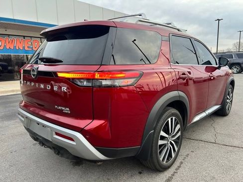 Used 2024 Nissan Pathfinder Platinum image 4