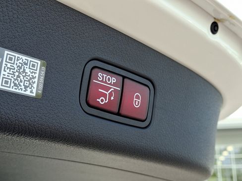 New 2026 Mercedes-Benz GLC 300 4MATIC image 22