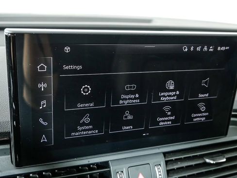 Used 2023 Audi Q5 2.0T Premium w/ Convenience Package image 13