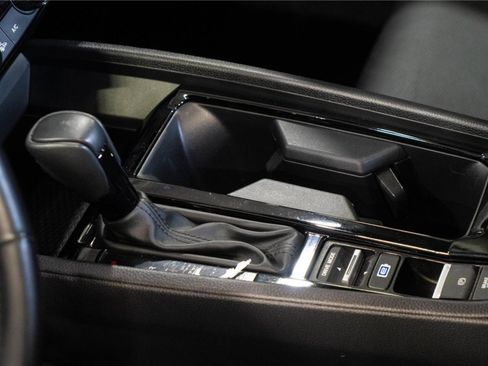 Used 2024 Honda Accord EX-L image 19