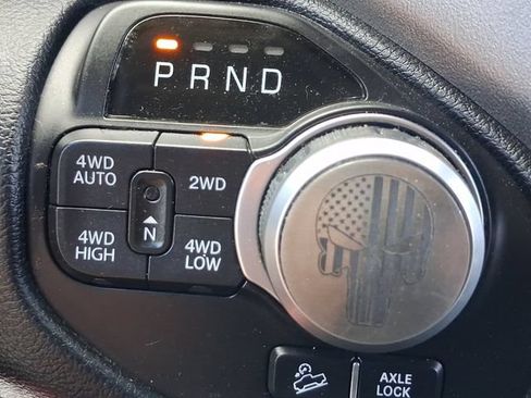 Used 2020 RAM 1500 Big Horn AWD/4WD image 34