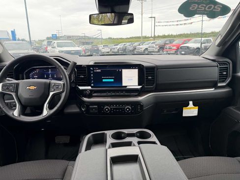 Certified 2026 Chevrolet Silverado 2500 LT w/ Convenience Package AWD/4WD image 21