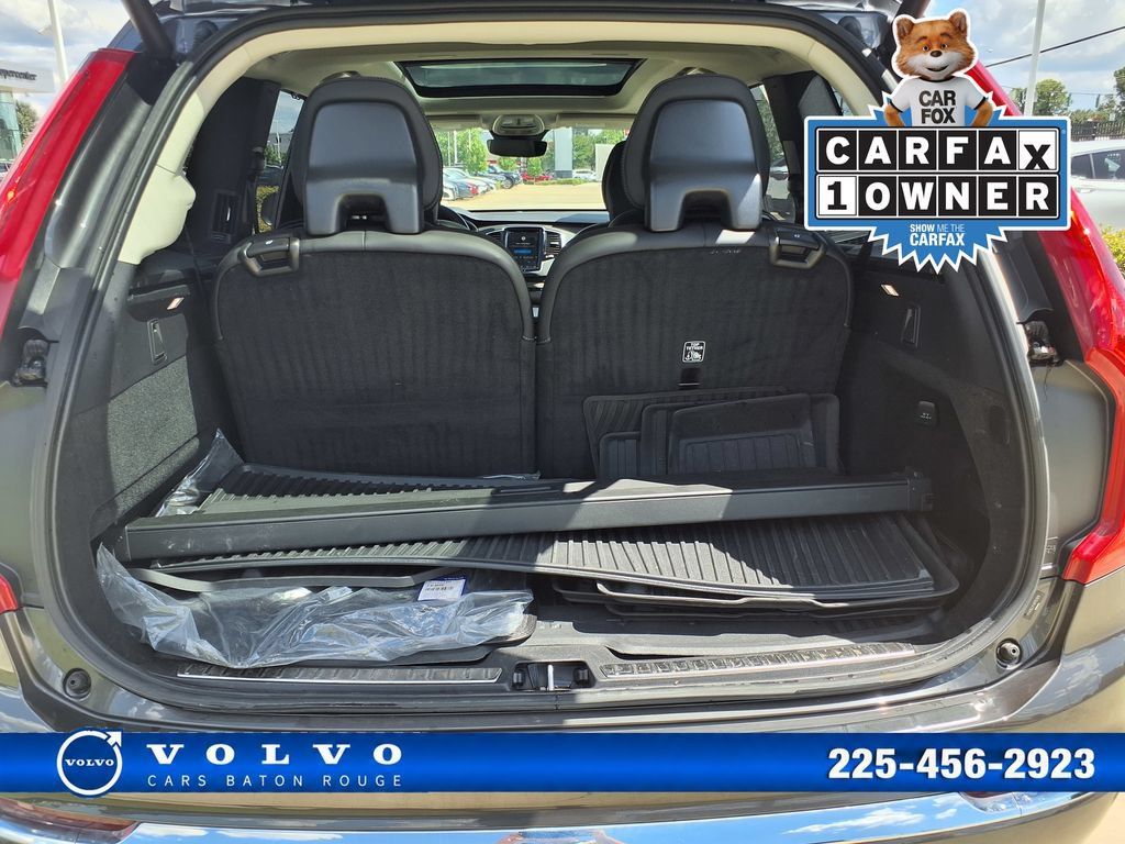 Certified 2024 Volvo XC90 B6 Ultimate w/ Protection Package Premier AWD/4WD image 12