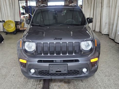 Used 2022 Jeep Renegade Altitude AWD/4WD image 15