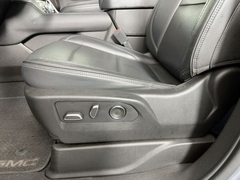 Used 2021 GMC Yukon Denali w/ Denali Ultimate Package image 13