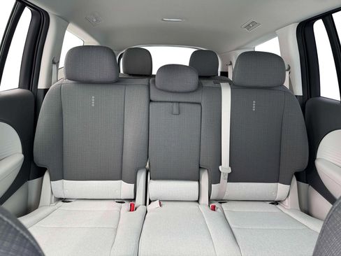 New 2026 Hyundai Ioniq 9 S RWD image 17