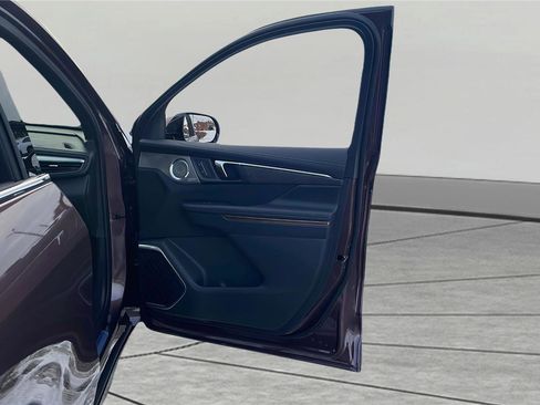 New 2026 Buick Enclave Avenir w/ Super Cruise Package image 24