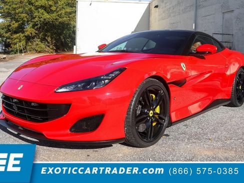 Used 2019 Ferrari Portofino image 1