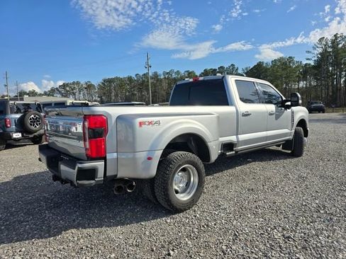Used 2024 Ford F350 Platinum image 4