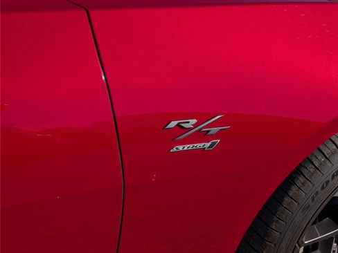 Used 2024 Dodge Charger R/T w/ Plus Group image 9