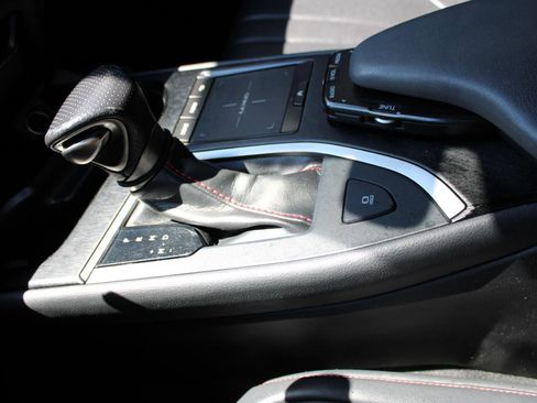 Used 2019 Lexus UX 200 F Sport w/ F Sport Premium Package FWD image 35