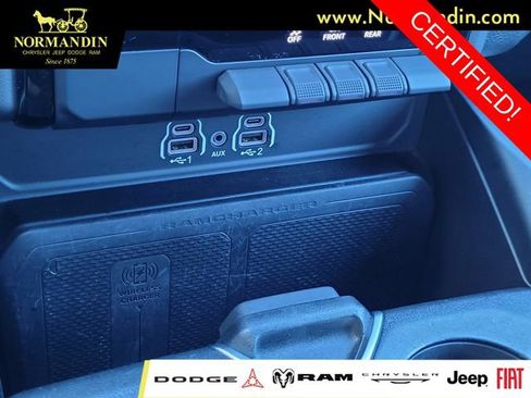 Certified 2025 RAM 1500 Laramie AWD/4WD image 12