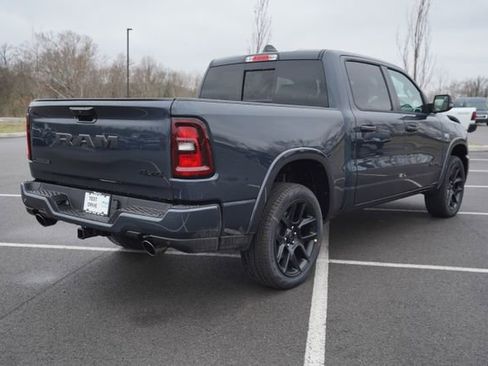 New 2026 RAM 1500 Laramie AWD/4WD image 7