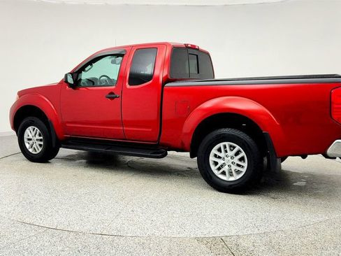 Used 2017 Nissan Frontier SV w/ SV Value Truck Package image 7