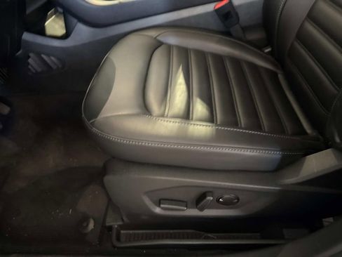 Used 2024 Ford Edge SEL w/ Convenience Package image 15