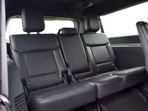 New 2026 Ford Expedition Max Platinum AWD/4WD image 23