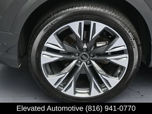 Used 2025 Audi Q8 Premium Plus AWD/4WD image 5