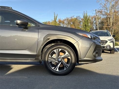 Certified 2025 Subaru Crosstrek 2.0i Premium image 9