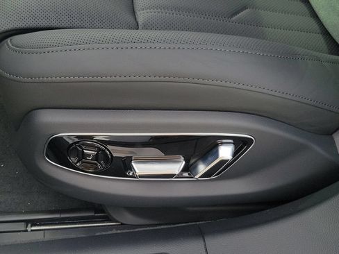 New 2026 Audi A8 L 3.0T AWD/4WD image 18