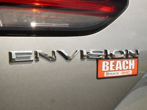 Used 2023 Buick Envision Essence image 37