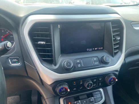 Used 2023 GMC Acadia SLT w/ Elevation Edition AWD/4WD image 8