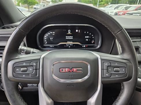 Used 2023 GMC Yukon XL SLT w/ Max Trailering Package AWD/4WD image 29