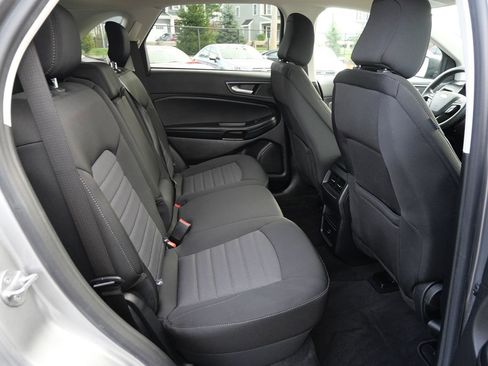 Used 2021 Ford Edge SE w/ Cargo Accessory Package image 22