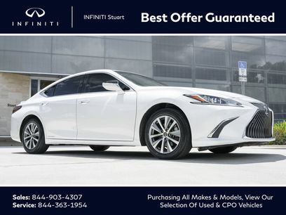 Used 2020 Lexus ES 300h w/ Premium Package