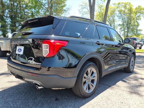 Certified 2023 Ford Explorer XLT w/ Equipment Group 202A AWD/4WD image 2