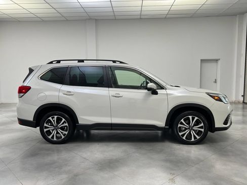 Used 2023 Subaru Forester Limited AWD/4WD image 13