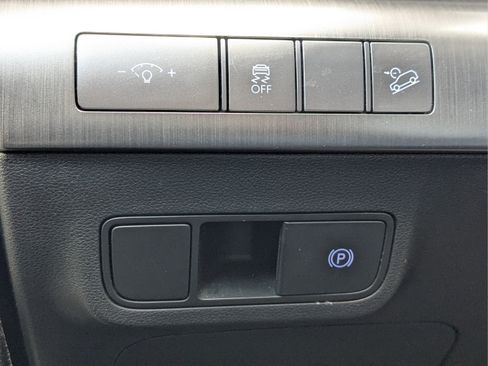 Used 2024 Hyundai Kona SEL FWD image 26