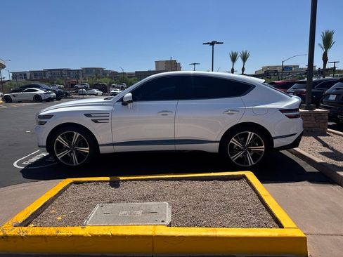 Used 2025 Genesis GV80 3.5T e-SC AWD/4WD image 5