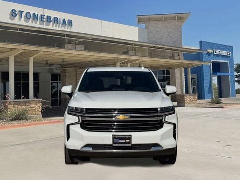 Certified 2024 Chevrolet Suburban LT RWD image 9