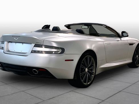 Used 2013 Aston Martin DB9 Volante RWD image 12