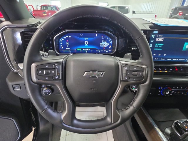 Used 2024 Chevrolet Silverado 1500 High Country w/ High Country Premium Package AWD/4WD image 18