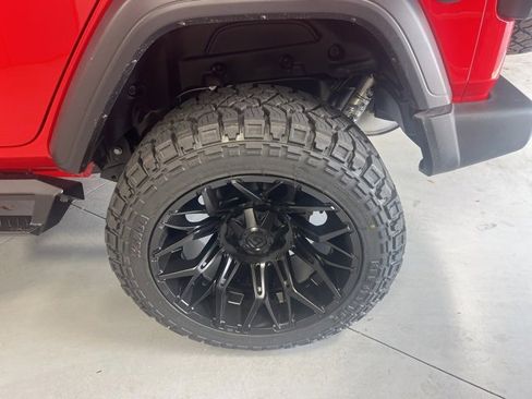 New 2025 Jeep Wrangler Sport S image 34