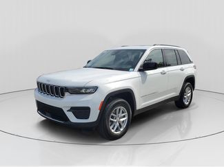 New 2025 Jeep Grand Cherokee Laredo X video 2