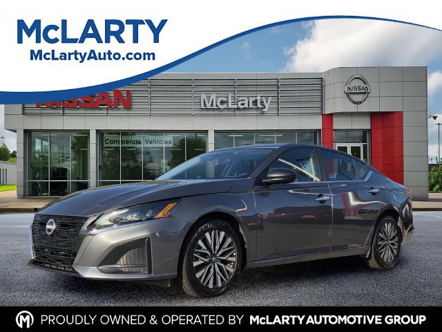 Used 2025 Nissan Altima 2.5 SV AWD/4WD 360° Tour