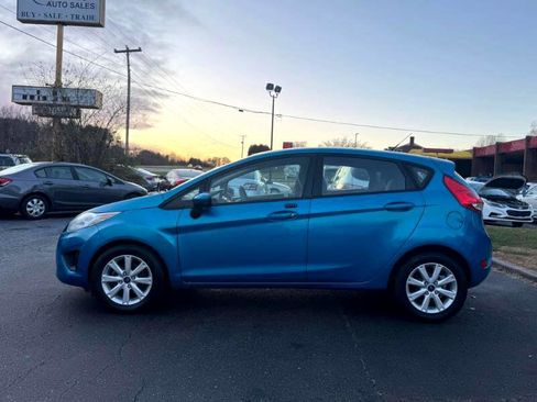 Used 2012 Ford Fiesta SE image 8