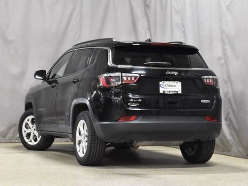 Used 2024 Jeep Compass Latitude image 7