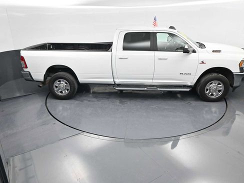 Used 2022 RAM 3500 Big Horn image 31