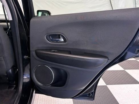 Used 2021 Honda HR-V EX image 24