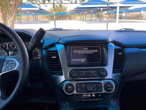 Used 2018 Chevrolet Tahoe LT image 7