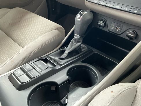 Used 2020 Hyundai Tucson Value w/ Cargo Package image 16