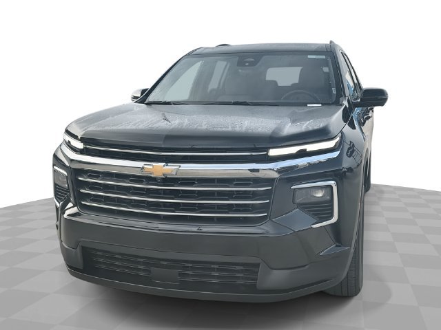 Certified 2026 Chevrolet Traverse LT w/ Driver Confidence Package FWD image 1