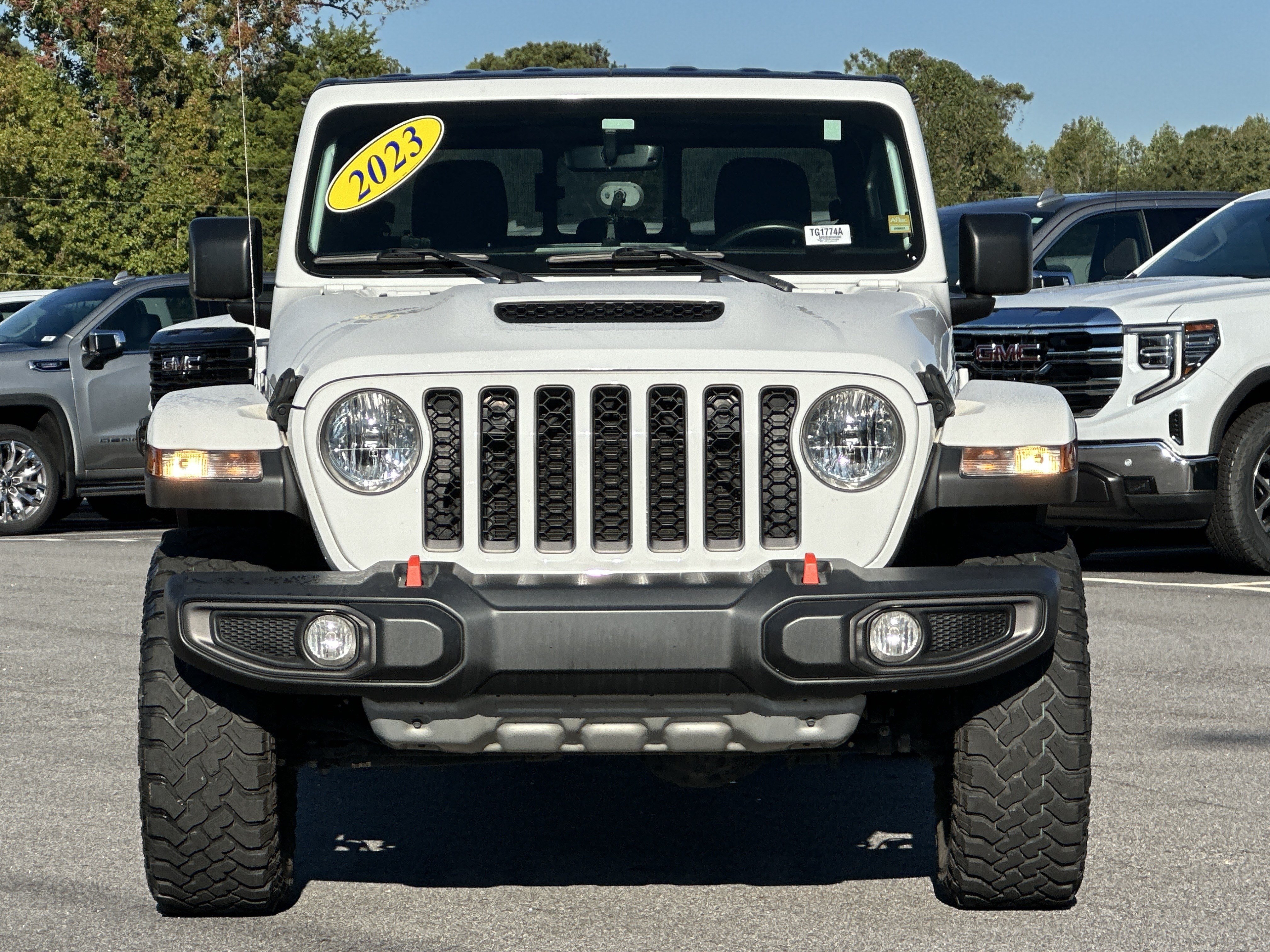 Used 2023 Jeep Gladiator Mojave w/ Trailer Tow Package AWD/4WD image 2